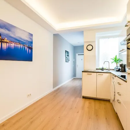 Apartment Centerapartments Marienstrasse Dusseldorf
