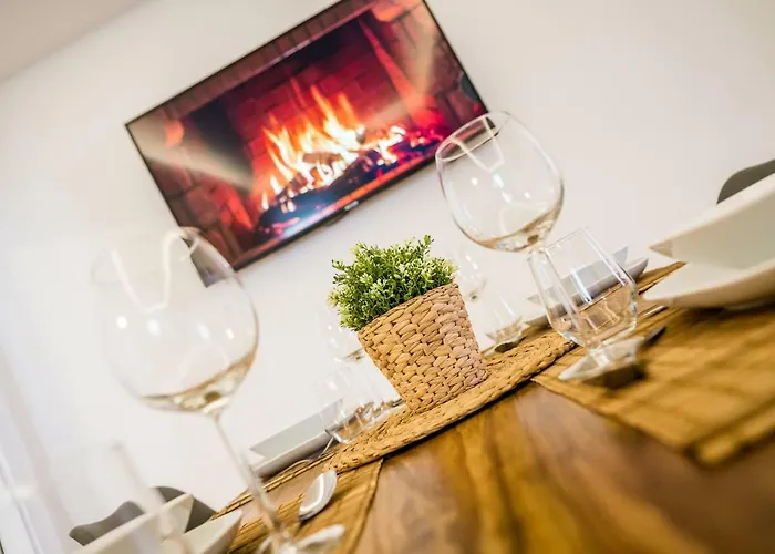 センターアパートメンツ マリエンシュトラーセ * デュッセルドルフ