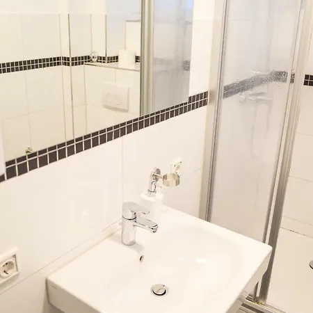 Centerapartments Marienstrasse 아파트 *